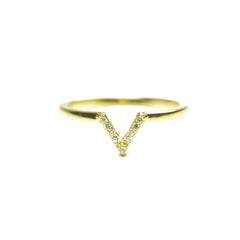 V Ring | Gold